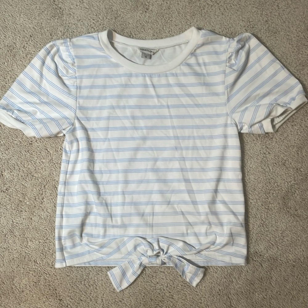 NWOT Habitual 12 puff sleeve tie front shirt